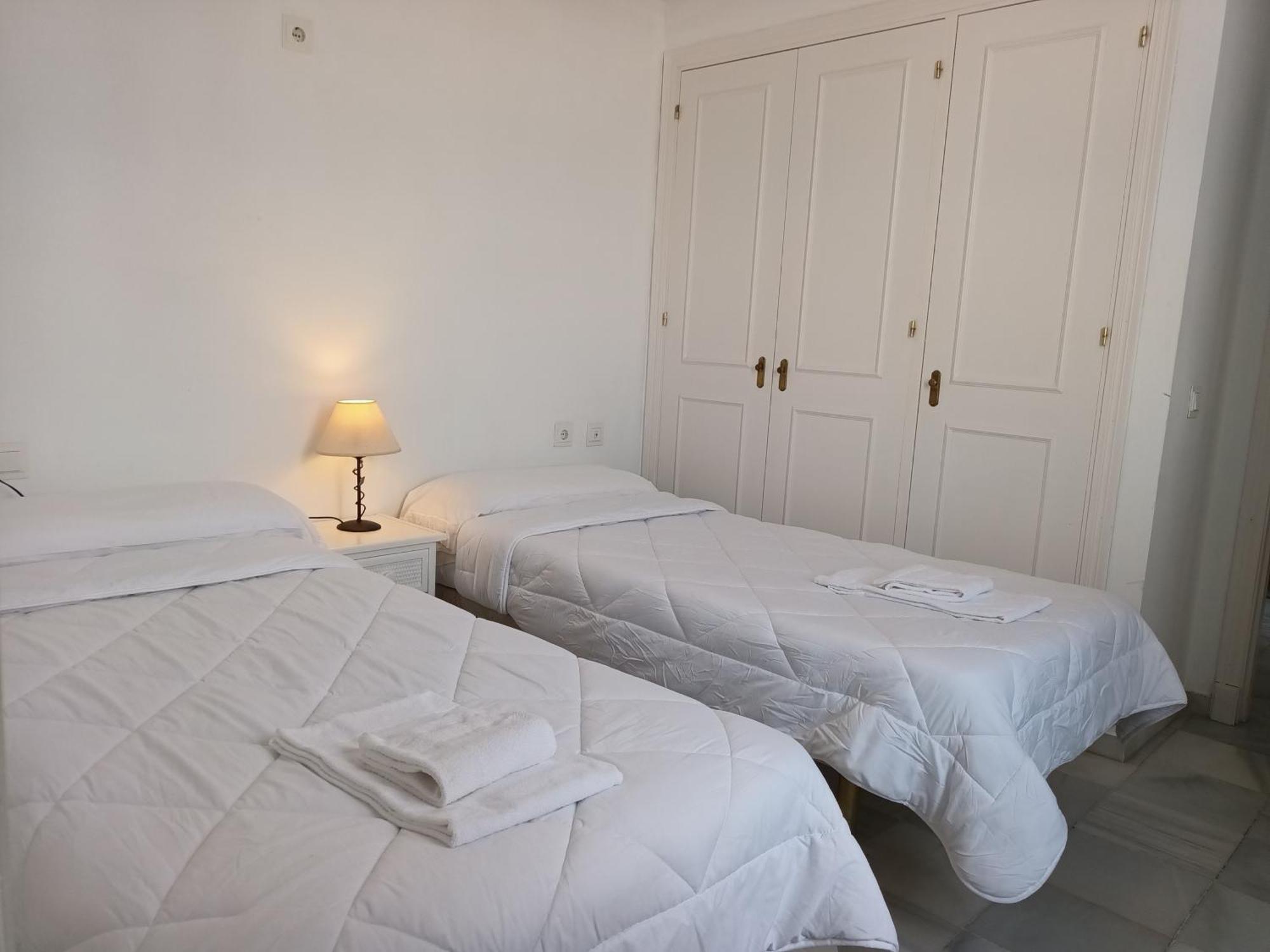 Apartamentos Larga 70 El Puerto de Santa María Exterior foto